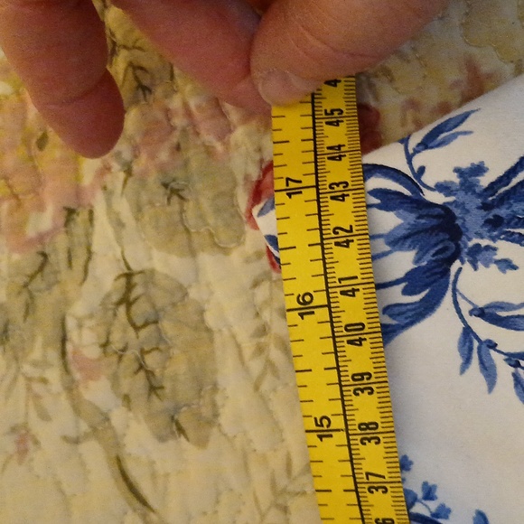 Blue and white Toile cropped pants - Picture 5 of 10